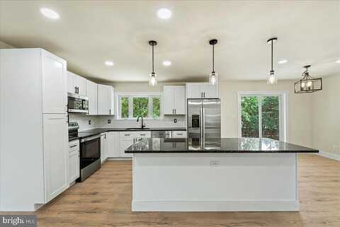 Pocahontas, ALBRIGHTSVILLE, PA 18210