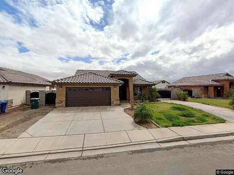 13Th, SOMERTON, AZ 85350