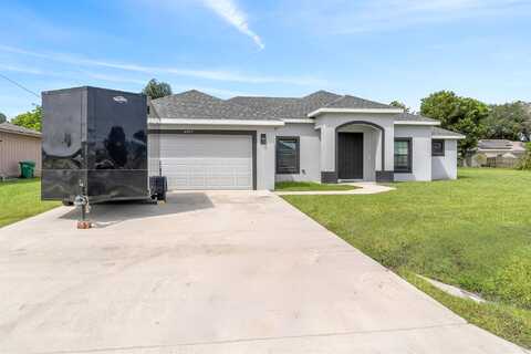 Spruce, FORT PIERCE, FL 34982