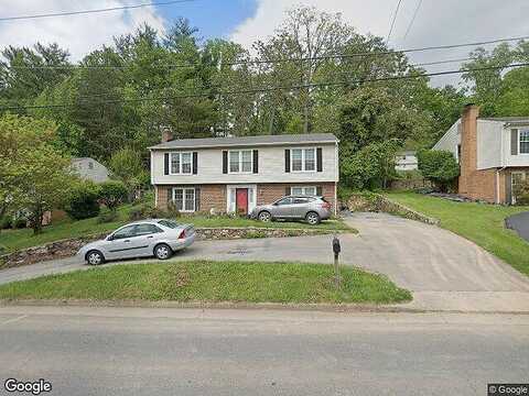 Merriman, ROANOKE, VA 24018