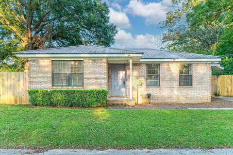 New York, BAKER, FL 32531