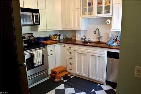 Hopkins, NEWPORT NEWS, VA 23601