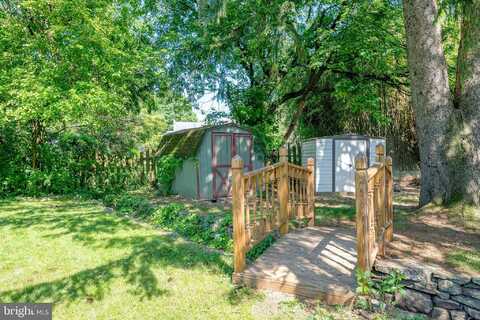 Petersburg, LANCASTER, PA 17601