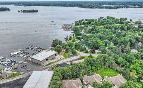 Lakeview, EXCELSIOR, MN 55331