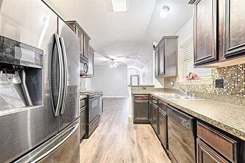 Golden Rod, FORNEY, TX 75126