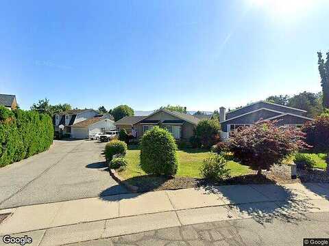 Michael, WENATCHEE, WA 98801