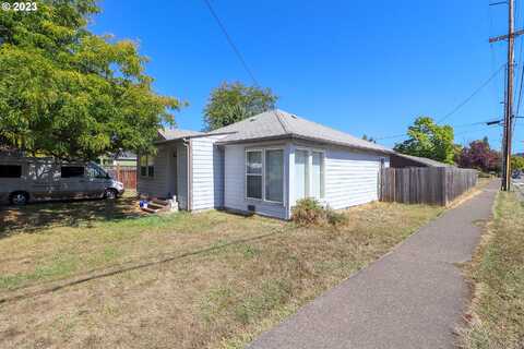 Pearl, EUGENE, OR 97405
