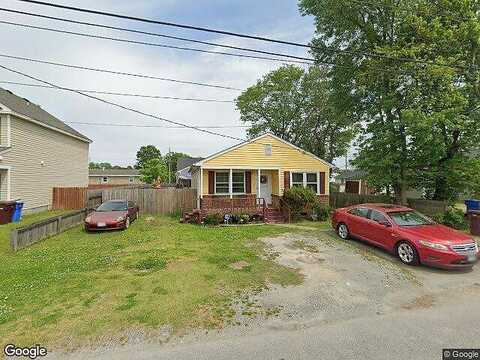 Vicker, CHESAPEAKE, VA 23324