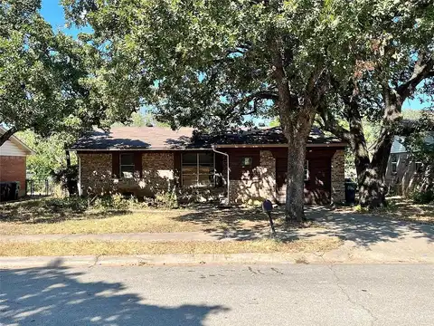 Mercedes, DENTON, TX 76205