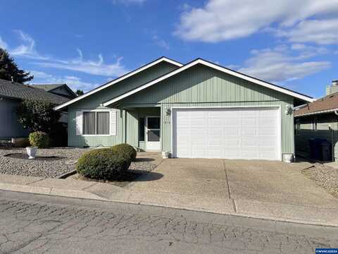 Nut Tree, SALEM, OR 97304