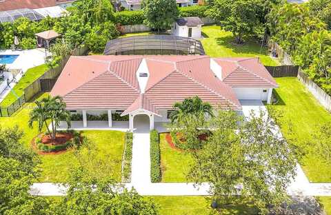 87Th, PALMETTO BAY, FL 33176