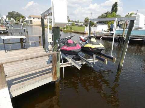 Coco, HUDSON, FL 34667
