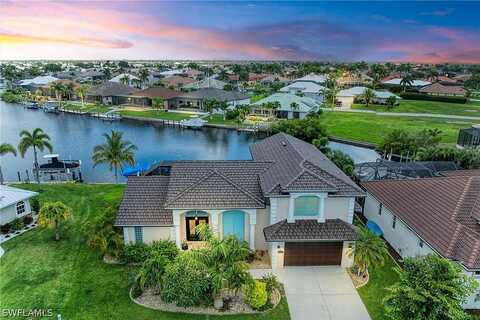 Macaw, PUNTA GORDA, FL 33950