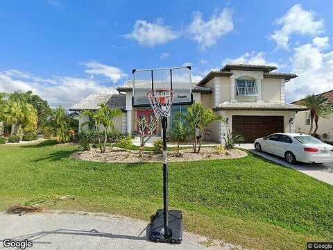 Macaw, PUNTA GORDA, FL 33950
