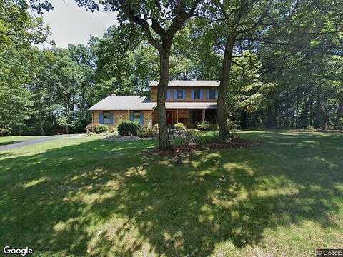 Lindsay, HANOVER, PA 17331
