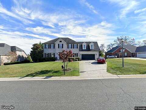 Farmington, FOREST, VA 24551