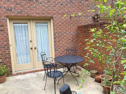 Stratford, ATHENS, GA 30605