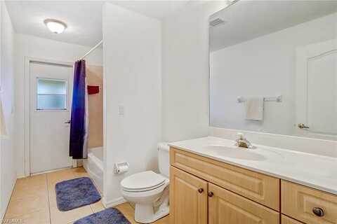15Th, CAPE CORAL, FL 33904