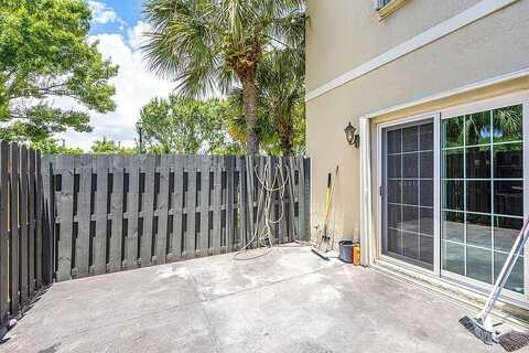 Summit Lake, WEST PALM BEACH, FL 33406
