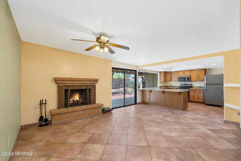 Fairmount, TUCSON, AZ 85715