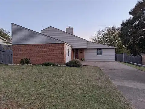Brentwood Stair, FORT WORTH, TX 76112