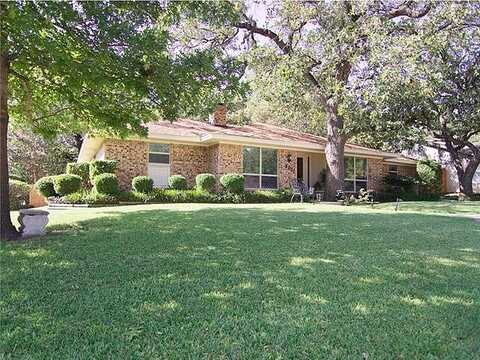 Shadydale, NORTH RICHLAND HILLS, TX 76182