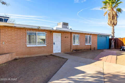 Hawk, TUCSON, AZ 85730