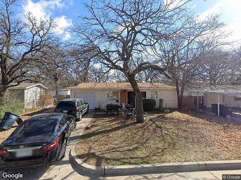 Ava Court, FORT WORTH, TX 76112