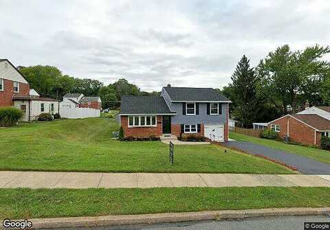 Cambridge, BROOKHAVEN, PA 19015