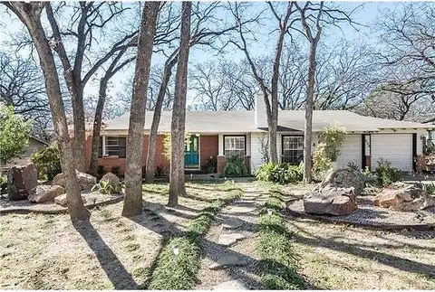 Oakwood, HURST, TX 76053