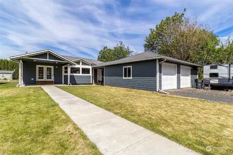 Powell, WAITSBURG, WA 99361