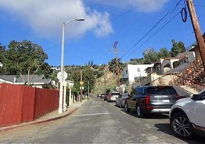 Radium, LOS ANGELES, CA 90032