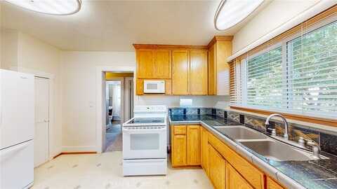 4Th, ORLAND, CA 95963