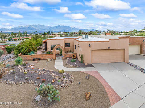 Avenida Loma Linda, GREEN VALLEY, AZ 85622