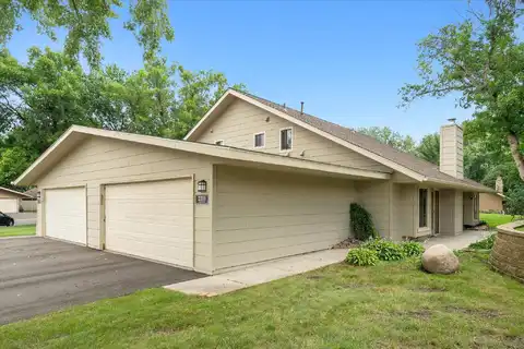 Mayfair, MINNEAPOLIS, MN 55427