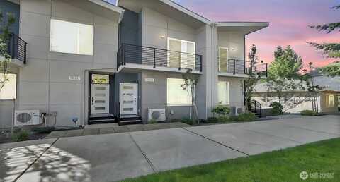 7Th, RENTON, WA 98056