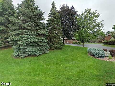 Hunter Hill, HUDSON, WI 54016