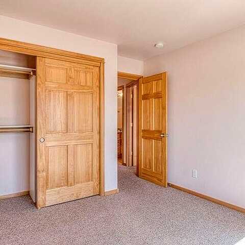 Oakridge, LA PINE, OR 97739