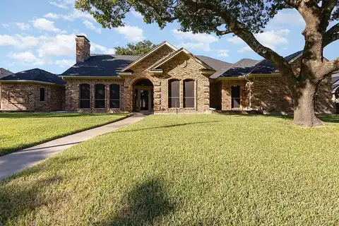 Mosslake, DESOTO, TX 75115