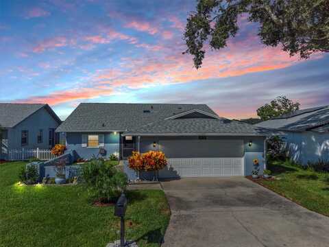 Grand Cayman, WINTER HAVEN, FL 33884