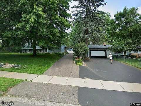 Larpenteur, SAINT PAUL, MN 55117
