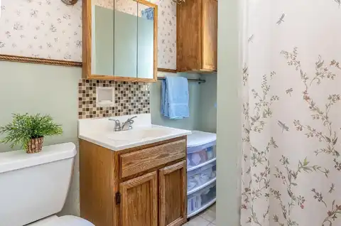 Grignon, GREEN BAY, WI 54301