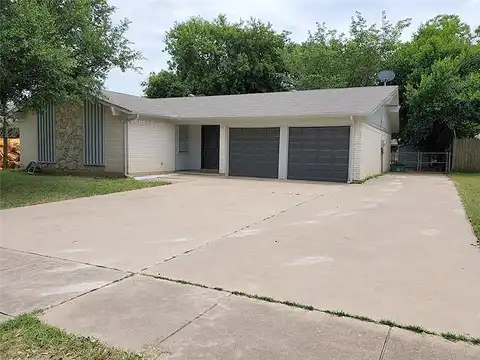Lee Ann, CROWLEY, TX 76036