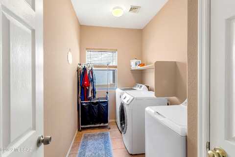 Denier, MARANA, AZ 85653