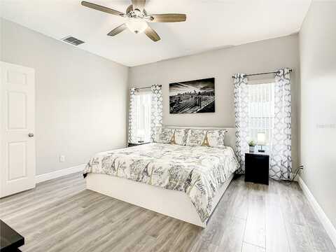 Julliard, DAVENPORT, FL 33897