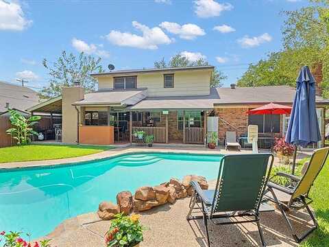 Sproles, BENBROOK, TX 76126