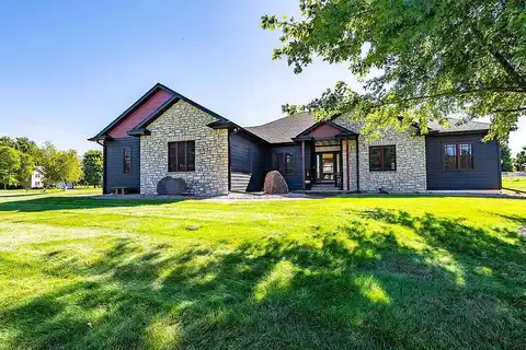 Fieldstone, HOLMEN, WI 54636