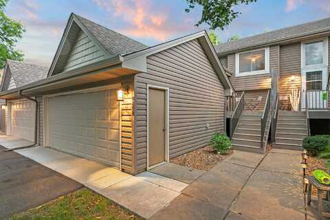 Cottonwood, MAPLE GROVE, MN 55369