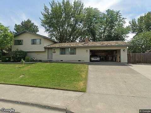 Tamarack, HERMISTON, OR 97838