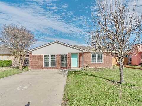 Mccully, FORT WORTH, TX 76108